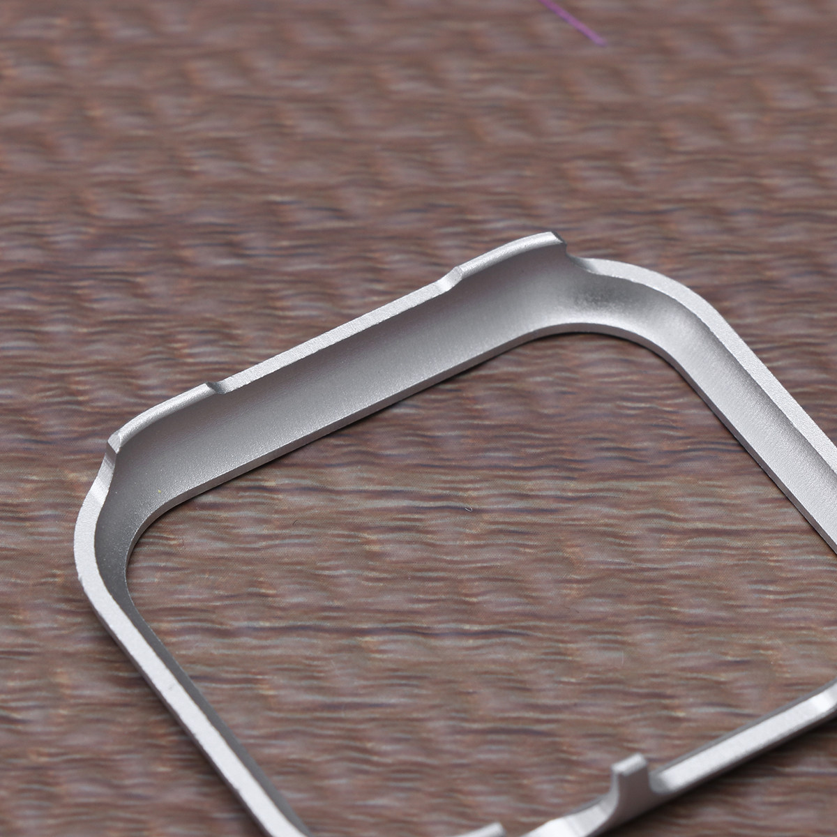 44 mm Alüminyum Alaşımlı Saat  - Metal Bumper Aluminum Frame Case incelemesi ve fiyatı